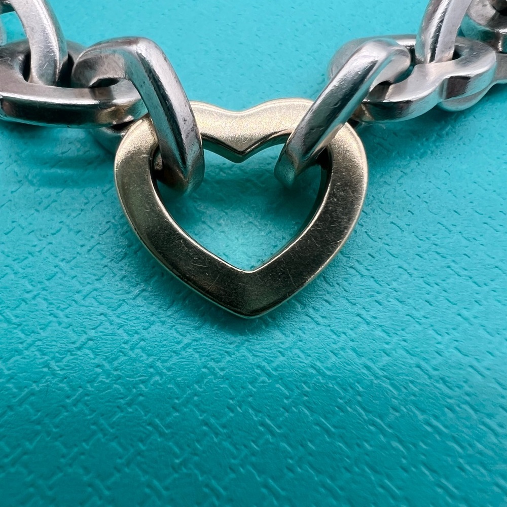 🔴Authentic Tiffany & Co Retired Vintage Multi HeartsSilver& Gold Heart Bracelet🔴 - Picture 4 of 10